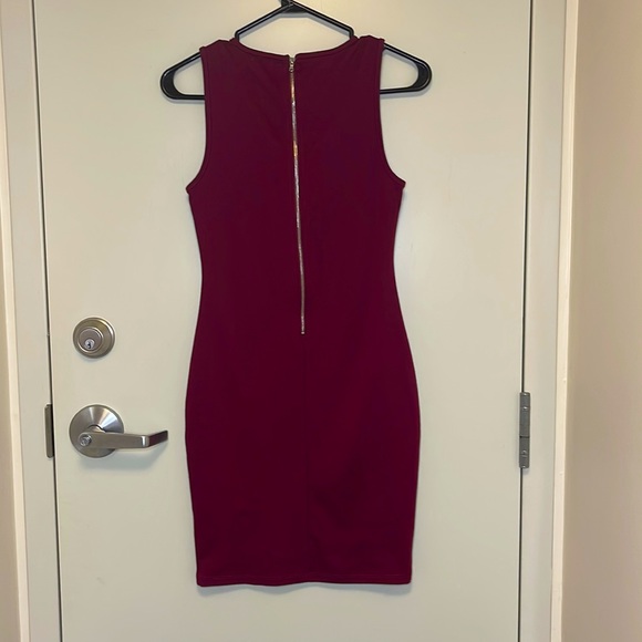 Brand New Maroon Guess Dress - Picture 2 of 5